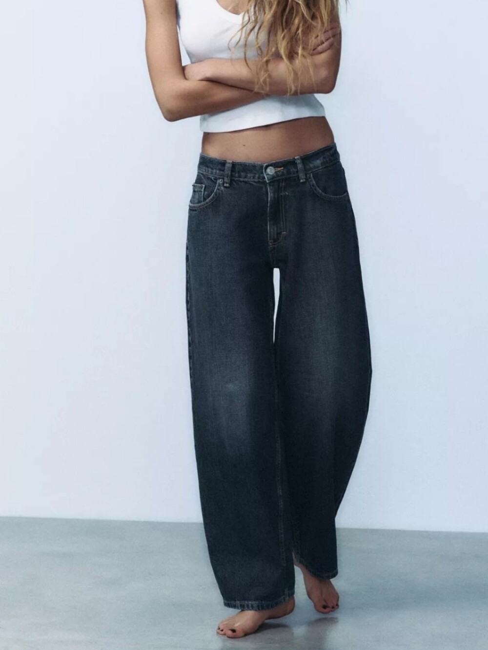 Zara Ballon Jeans Sz 28 Mid Rise Dark Wash Blue Denim